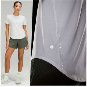 lululemon athletica -Run High Neck Mesh Lightweight Tee. NWOT in Black
